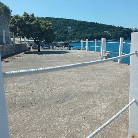 Apartmani Lux Sea Utjeha Exterior photo
