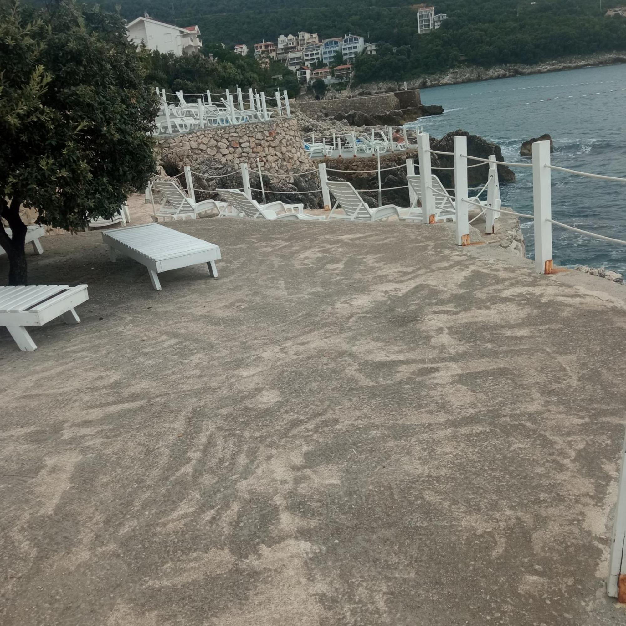 Lux Sea